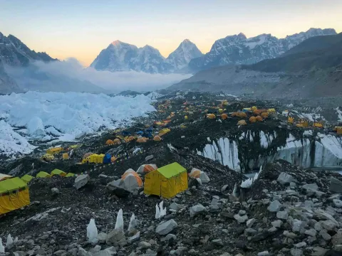 Shared vs. Private Everest Base Camp Helicopter Tour: Which Should You Choose?