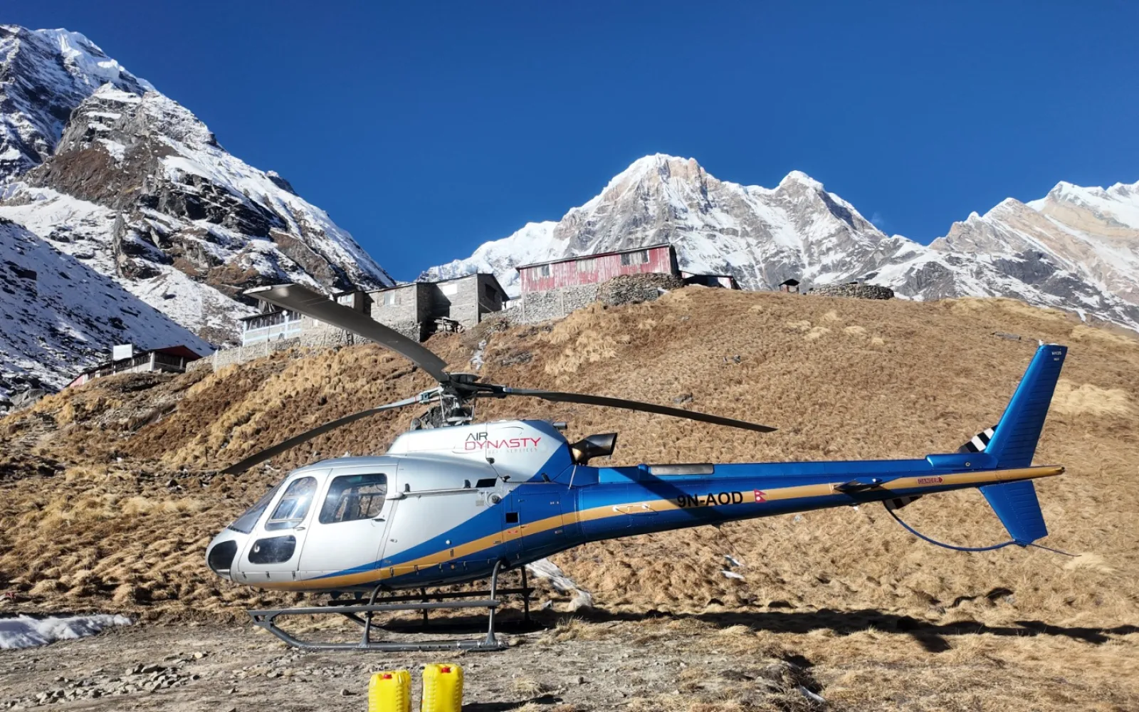 Everest vs Annapurna: Which Helicopter Tour Should You Choose?